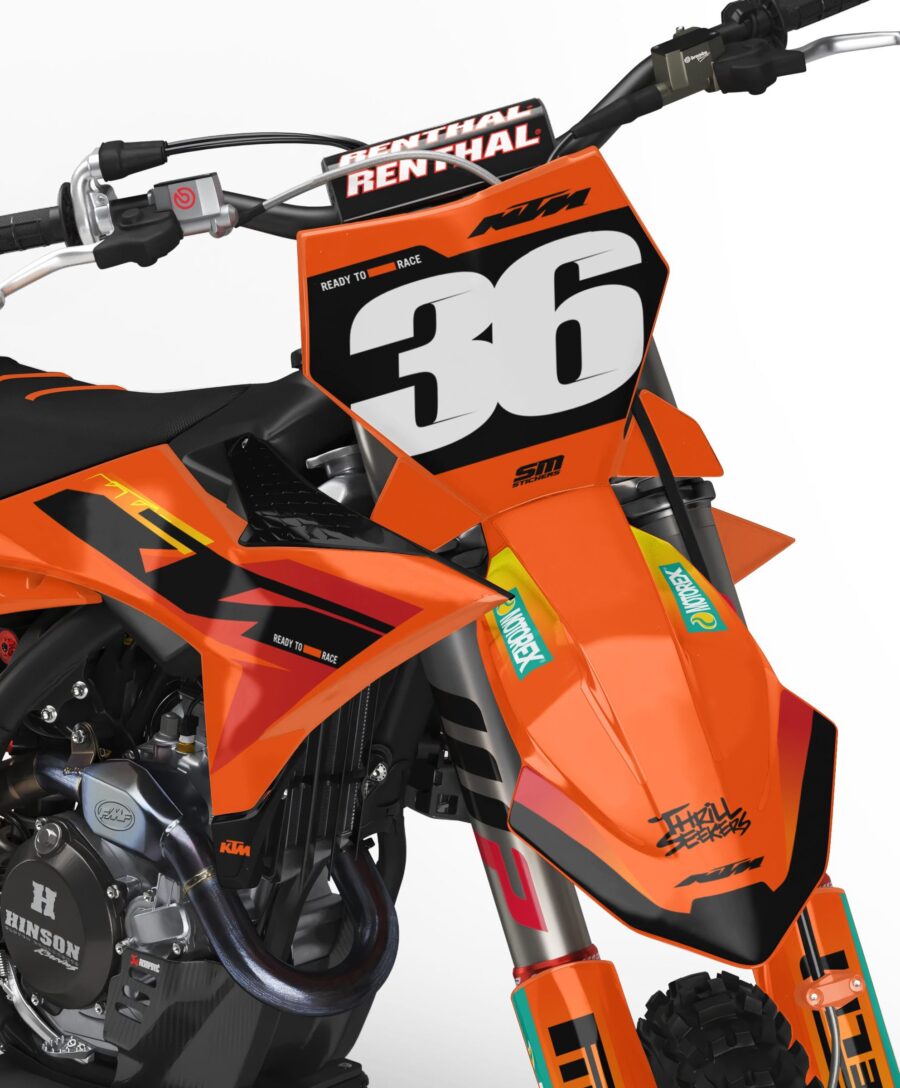 Pomarańczowa okleina KTM Decore 17 – przednie pole numerowe z numerem 36